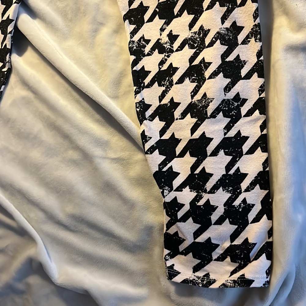 No Boundaries, stretchy tights,L - Picture 10 of 11